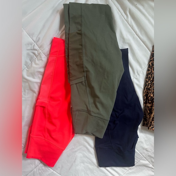 4 pairs of Fabletic leggings - Picture 4 of 4